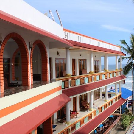 Hotel Sea View Palace - The Beach Hotel Kovalam Exterior photo