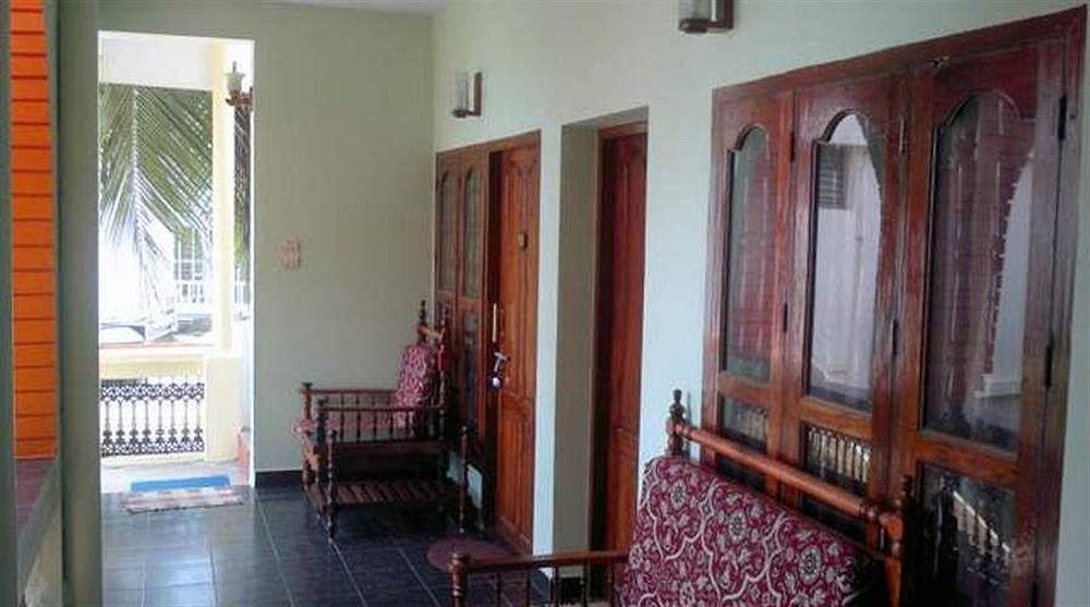 Hotel Sea View Palace - The Beach Hotel Kovalam Exterior photo