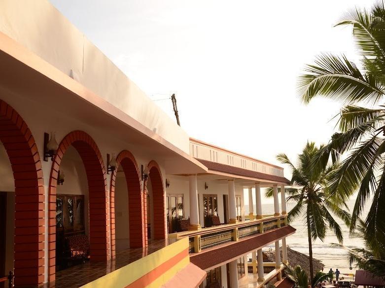 Hotel Sea View Palace - The Beach Hotel Kovalam Exterior photo